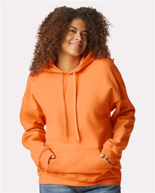 Gildan Unisex Softstyle® Midweight Hooded Sweatshirt SF500