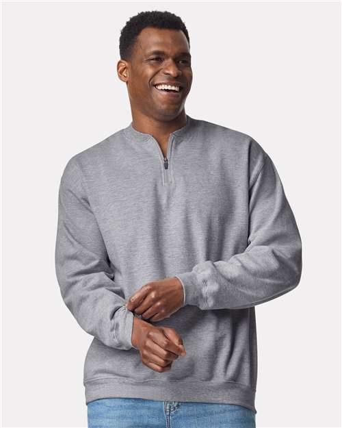 Gildan Unisex Softstyle® Midweight Quarter-Zip Sweatshirt SF008