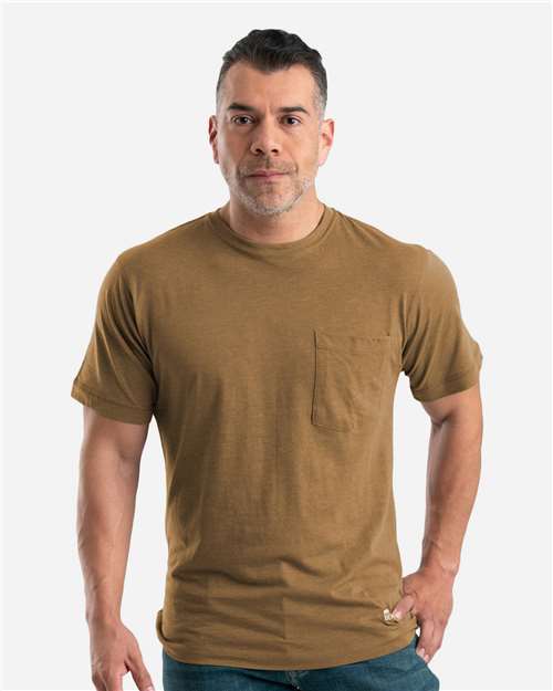 Berne Apparel Men's Lightweight Performance Pocket T-Shirt BSM38