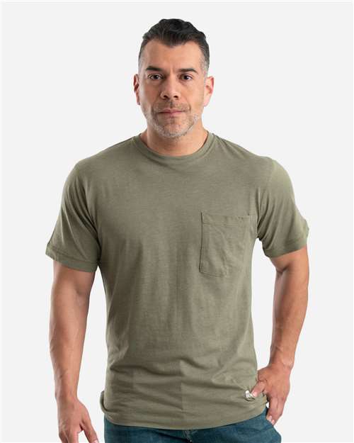 Berne Apparel Men's Lightweight Performance Pocket T-Shirt BSM38