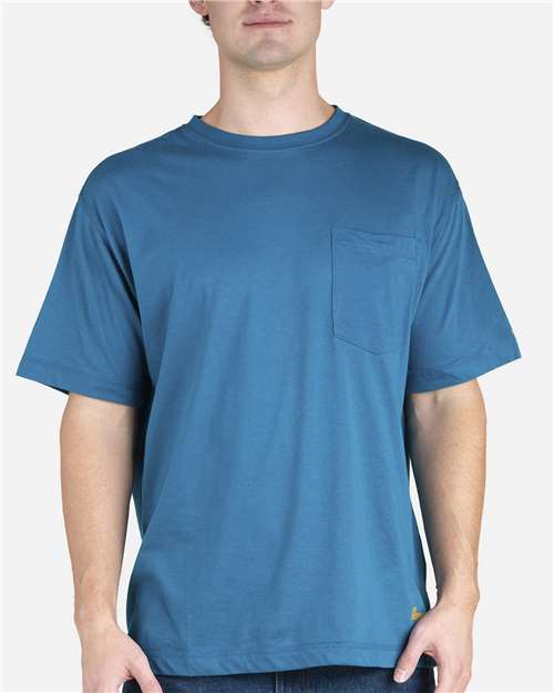 Berne Apparel Men's Lightweight Performance Pocket T-Shirt BSM38
