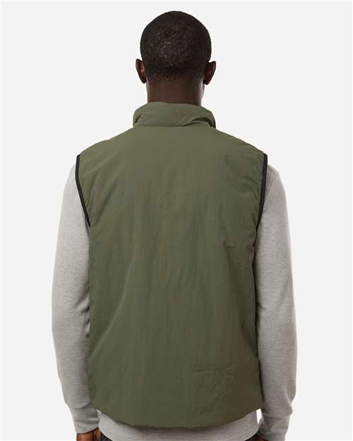 Weatherproof Men's Commuter Tech Vest 26714