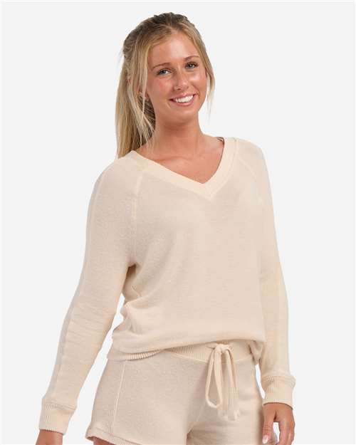 Boxercraft Women's Cuddle V-Neck Pullover BW1201