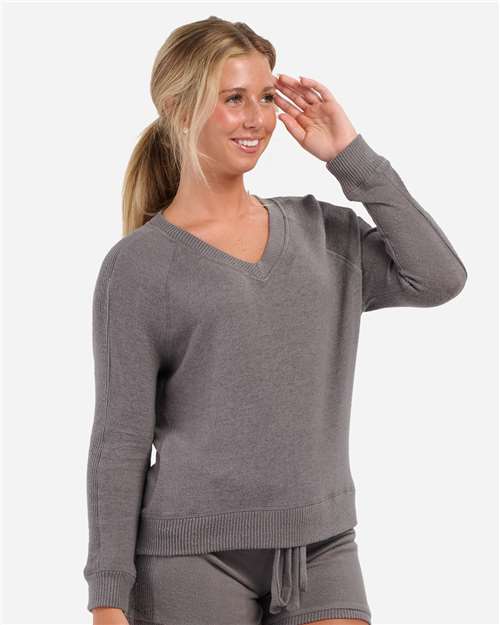 Boxercraft Women's Cuddle V-Neck Pullover BW1201