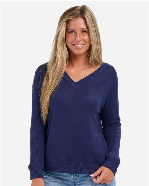 Boxercraft Women's Cuddle V-Neck Pullover BW1201