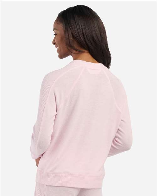Boxercraft Women's Cuddle V-Neck Pullover BW1201
