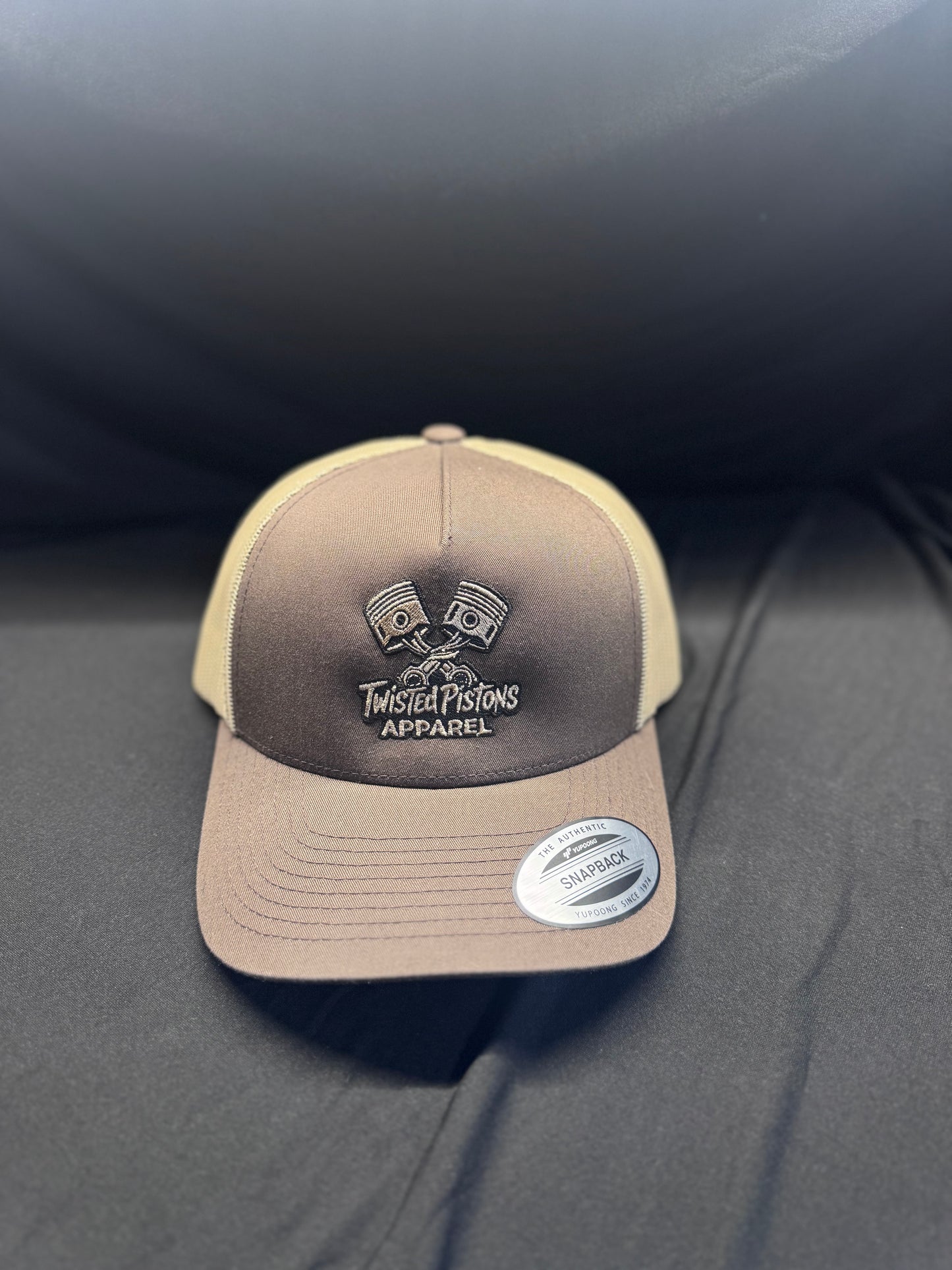 TP Dark brown/Tan hat