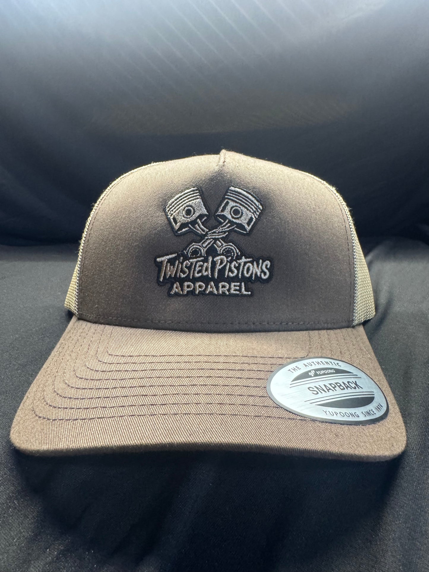 TP Dark brown/Tan hat